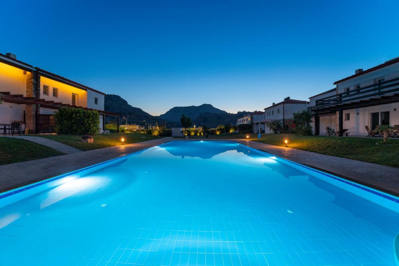 קולימביה Posidonia Luxury Villas Kolympia מראה חיצוני תמונה